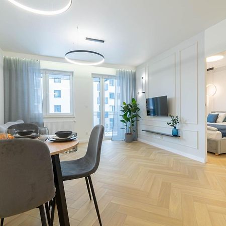 Blue Apartment Ceglana - Free Parking - Self Check-In Katowice Extérieur photo